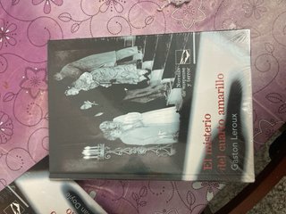 Fantasma Ópera + Cuarto Amarillo + Libros
