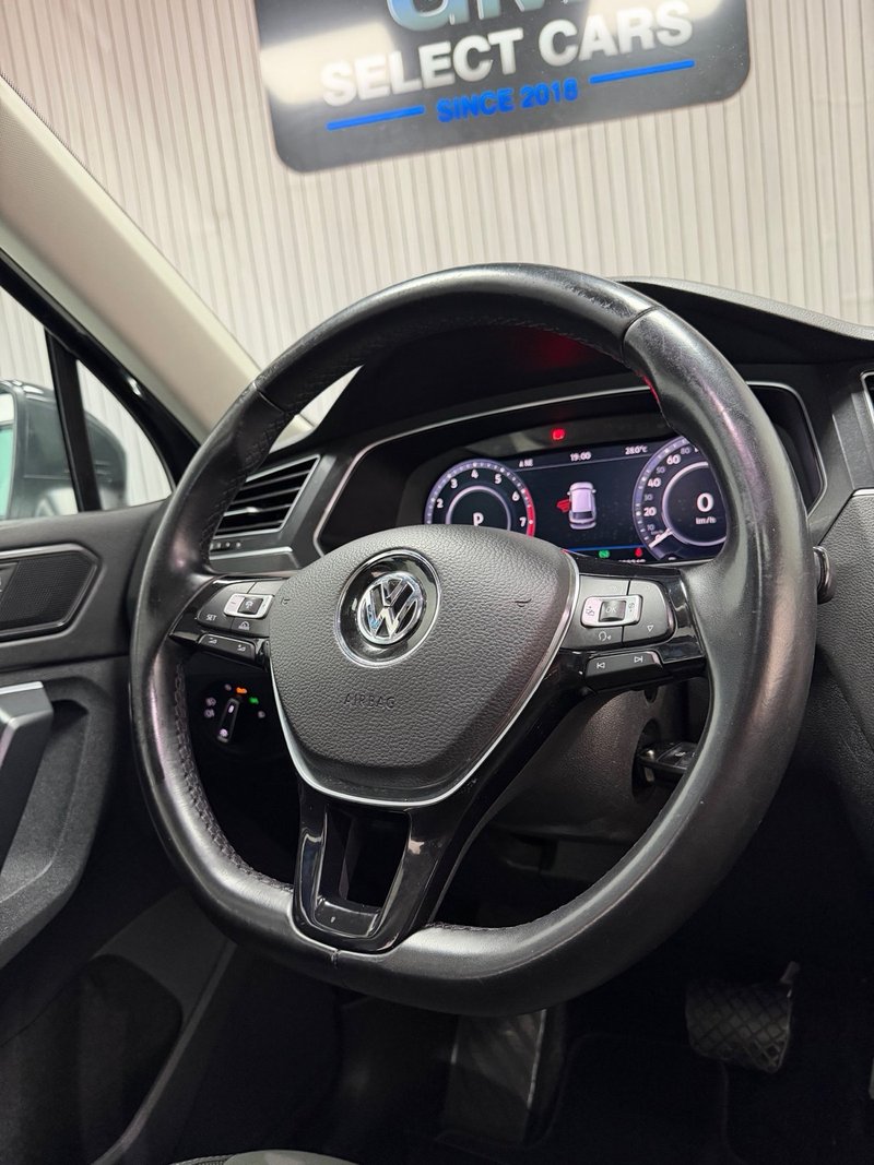 Volkswagen Tiguan 2017, foto 19