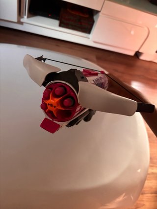 Arco e frecce Nerf con design attraente e colori vivaci