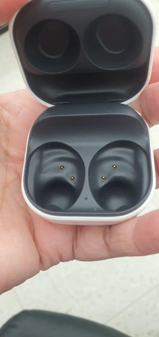 Cajas de carga Samsung para auriculares