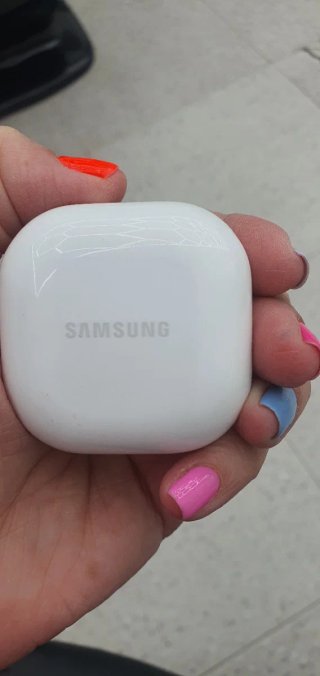 Cajas de carga Samsung para auriculares
