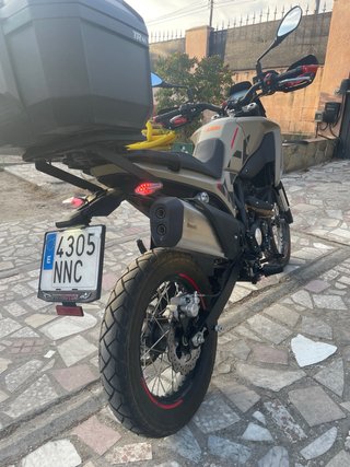 Benelli BKX125 Adventure Beige