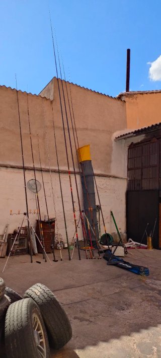 Lote de cañas de pesca