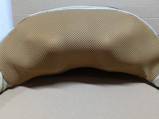 Masajeador de cuello POKAR con calor