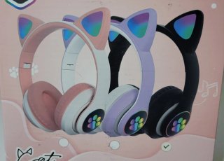Casco infantile con luci LED nuove 26€