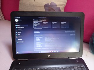 HP i5 8250U GTX 1050 16GB RAM