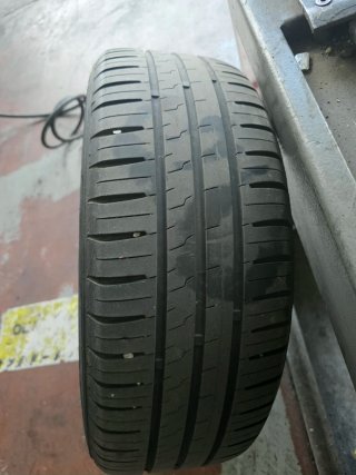 Llanta 185/55R15 con Rin 100x4