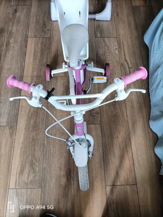 Bicicletta Paw Patrol rosa e bianca