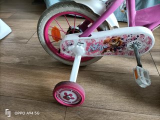 Bicicletta Paw Patrol rosa e bianca