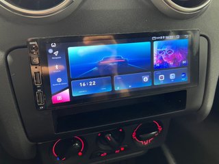 Audi A1 Attraction 1.6 TDI 77 kW (105 CV)