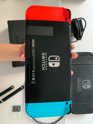 Nintendo Switch Completo con Accesorios