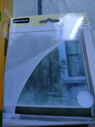 Mosquiteras para ventanas Livarno y Schellenberg