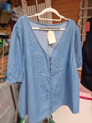 Lote  7 camisetas talla 52/54 algunas sin usar.