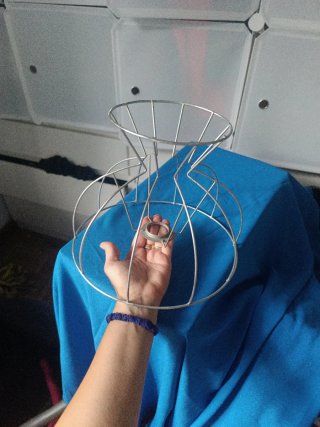 Estructura de lámpara de alambre