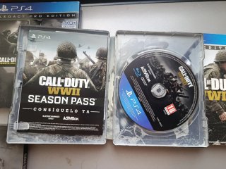 Call of Duty Infinite Warfare & WWII PS4 Steelbook