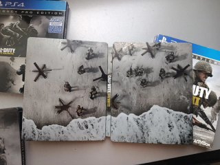 Call of Duty Infinite Warfare & WWII PS4 Steelbook