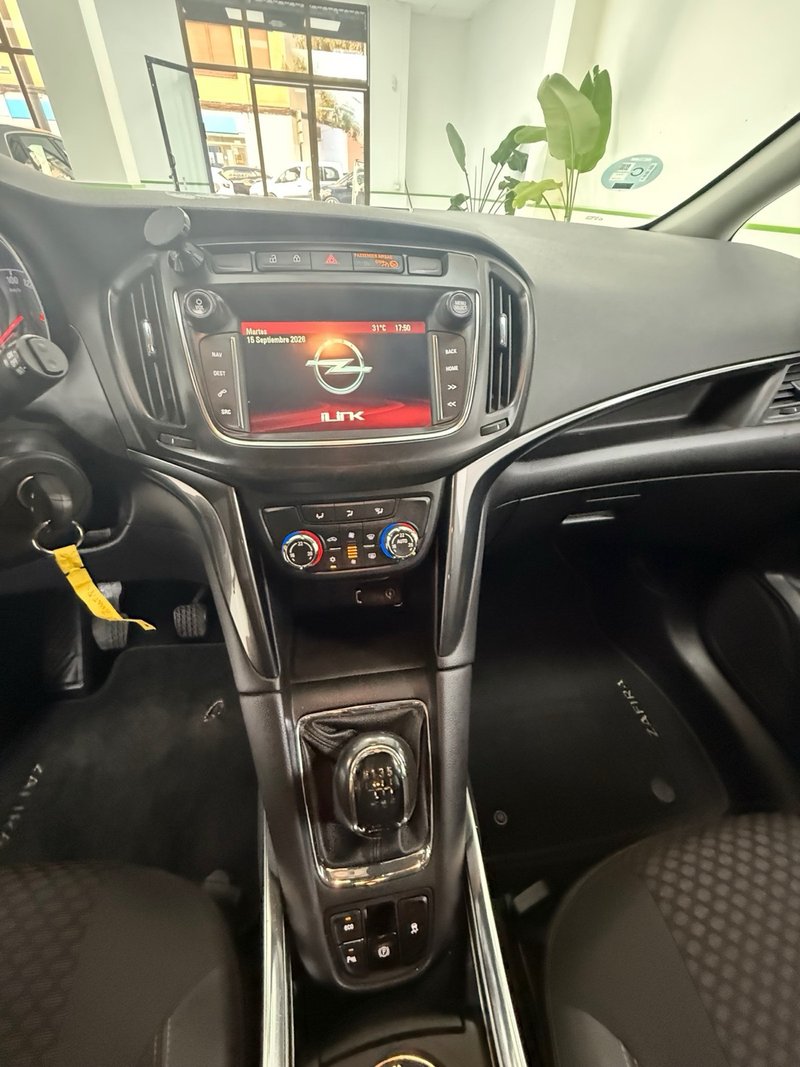 Opel Zafira 1.4 T S&S Excellence 2017, foto 15