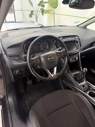 Opel Zafira Tourer 2017