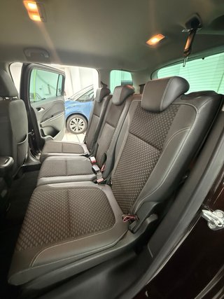Opel Zafira Tourer 2017