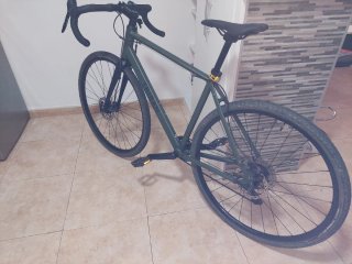 Bicicleta Gravel Verde