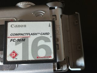 Canon PowerShot A70 Cámara Digital