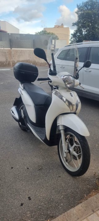 Honda SH Mode 125 Scooter