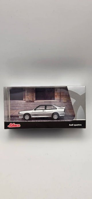 Audi Quattro Schuco Plata