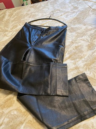 Pantalón de piel marrón