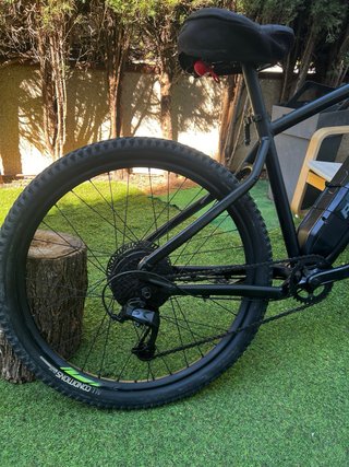 Bicicleta elettrica Rockrider E-ST 100