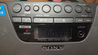 Radio CD/MP3 Portátil Sony ZS-S10CP