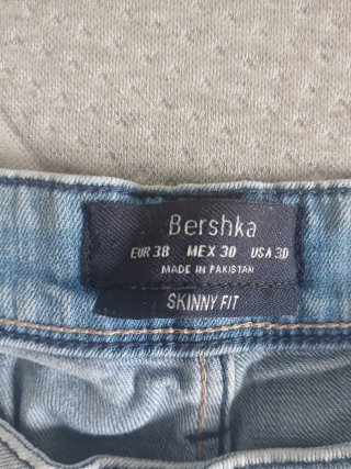 Pantalón vaquero Bershka hombre T.38