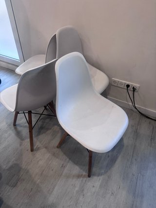 Juego de 4 sillas de comedor blancas