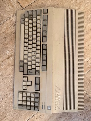 Amiga 500 Ordenador Clásico Beige