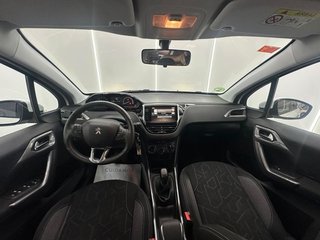 Peugeot 2008 Style 1.2L PureTech 81KW (110CV) S&S ÚNICO PROPIETARIO