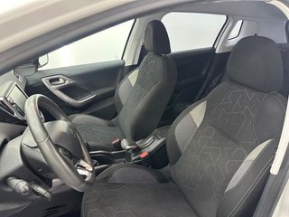 Peugeot 2008 Style 1.2L PureTech 81KW (110CV) S&S ÚNICO PROPIETARIO