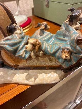 Figura Lladro Niña con Trineo y Perros
