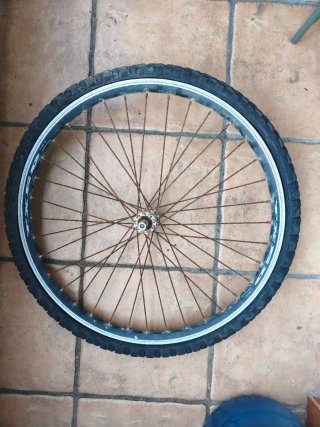 Llanta Bicicleta 26 con Piñonera
