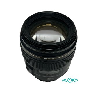 Canon EF 85mm f/1.8 USM
