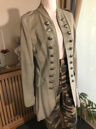 Preciosa Levita Militar Verde