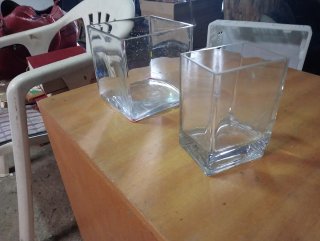 2 Jarrones Rectangulares de Cristal
