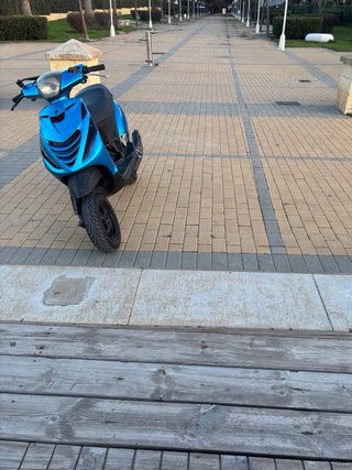 Piaggio Zip SP
