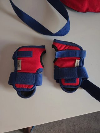 Patines en línea ajustables niño con protecciones
