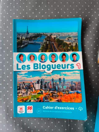 libro de texto de francés 1ESO