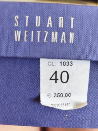 Zapatos Stuart Weitzman grises y plateados