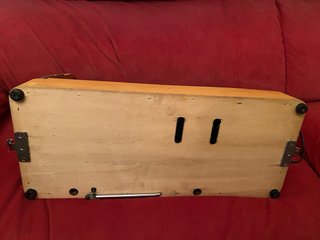 Máquina de coser blanca