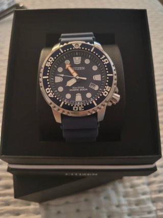Reloj Citizen Eco-Drive Diver's 200m