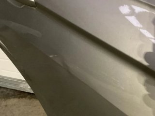 Puerta trasera derecha VW Tiguan 16-25