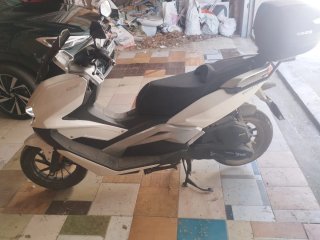 Scooter Keeway 125cc Beige