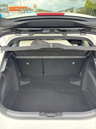Toyota Corolla 1.8 125H Active Tech