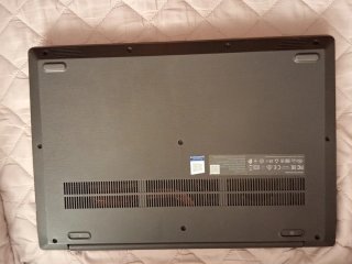 Portátil Lenovo 15,6 i3 10th 8GB RAM SSD 240GB